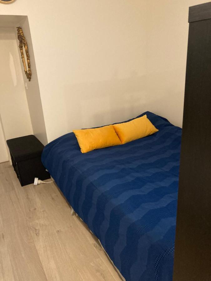 Une Chambre Chez Nous, A 12 Minutes De Paris Malakoff Exterior foto