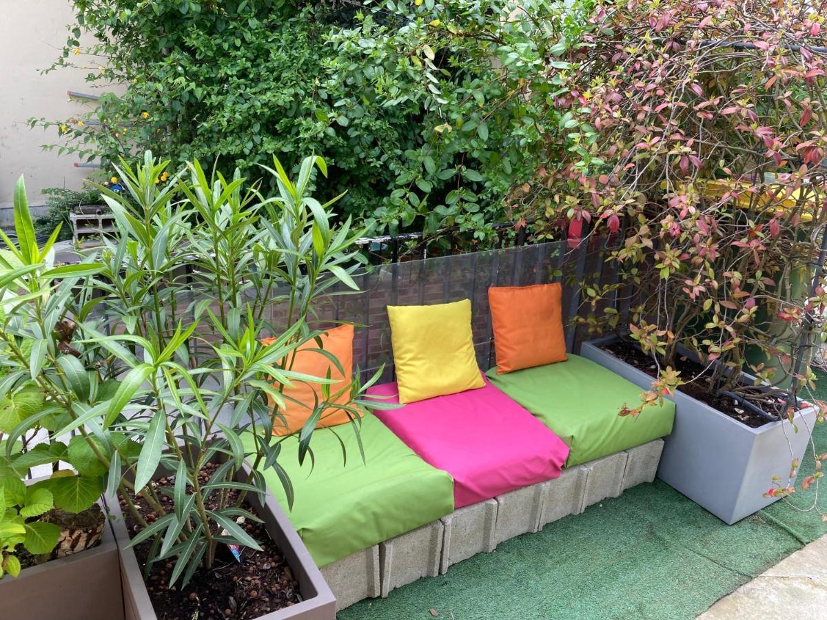 Une Chambre Chez Nous, A 12 Minutes De Paris Malakoff Exterior foto